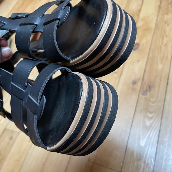 Rocket Dog Platform Gladiator Sandals - Picture 6 of 7